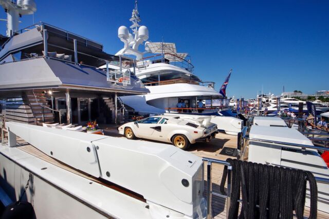 The Fort Lauderdale International Boat Show Starts Tomorrow 🚤
October 25-29th #FLIBS #FortLauderdaleInternationalBoatShow
@flibsofficial 

Photo from our friends at @lifestylemediagroupfl 📸
#LifestyleMediaGroup #SouthFloridaBusiness&Wealth

#BarkinGroup @BarkinGroup
#IntracoastalLiving
#FortLauderdaleFL
#FortLauderdaleLiving
#FloridaRealEstate
#SouthFloridaRealEstate
#LuxuryRealEstate
@Compass | @CompassFL